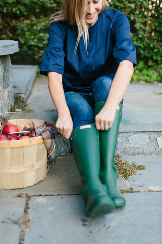 THE RUFFLE BLOUSE